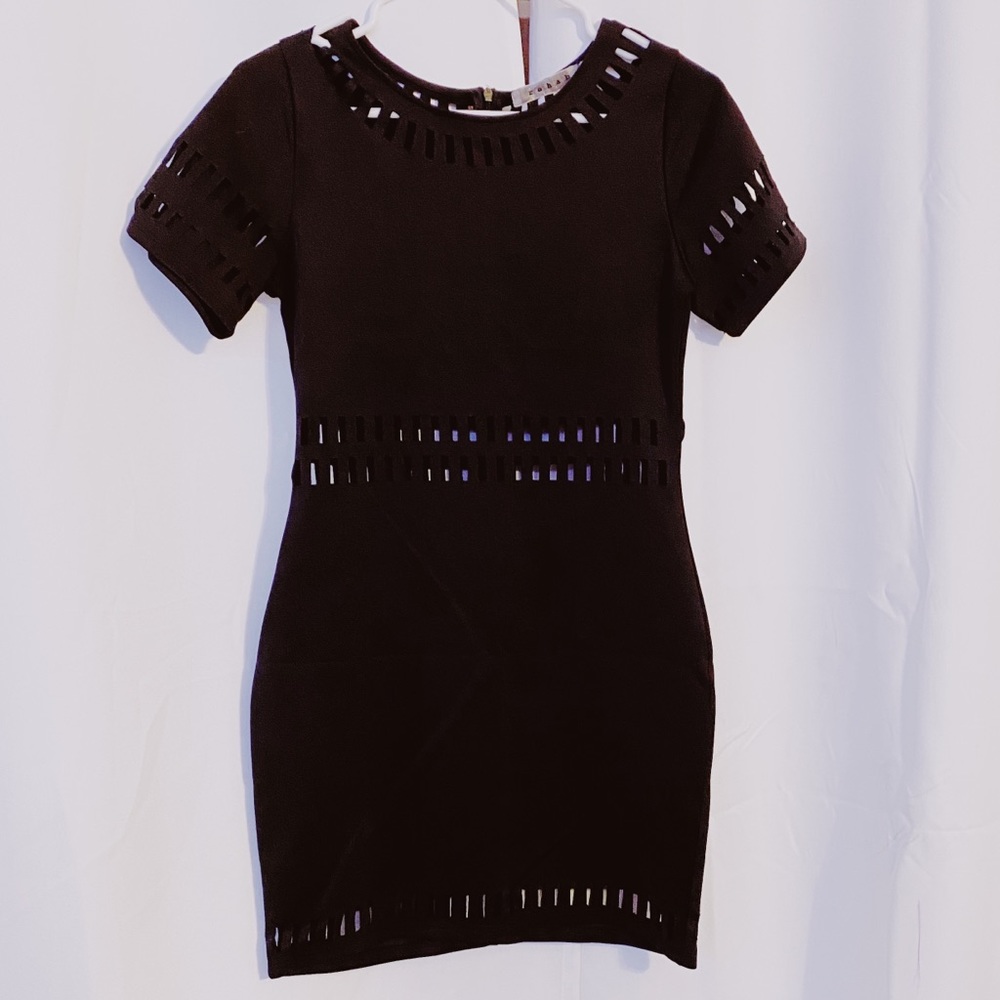super cute black dress